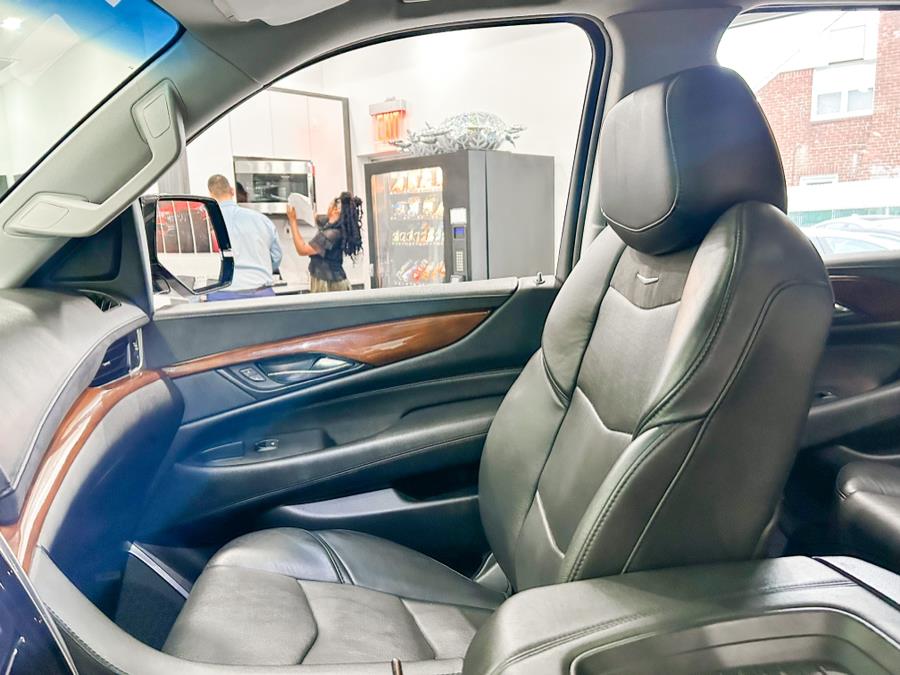 2018 Cadillac Escalade 4WD 4dr Luxury, available for sale in Franklin Square, New York | Luxury Motor Club. Franklin Square, New York 2018 Cadillac Escalade 4WD 4dr Luxury, available for sale in Franklin Square, New York | Luxury Motor Club. Franklin Square, New York
