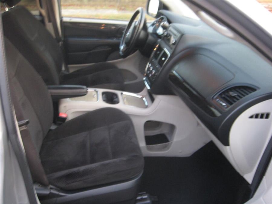 2015 Dodge Grand Caravan SXT 4dr Mini Van, available for sale in Massapequa, New York | Rite Choice Auto Inc.. Massapequa, New York 2015 Dodge Grand Caravan SXT 4dr Mini Van, available for sale in Massapequa, New York | Rite Choice Auto Inc.. Massapequa, New York