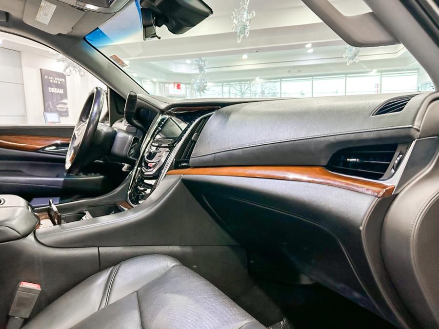 2018 Cadillac Escalade 4WD 4dr Luxury, available for sale in Franklin Square, New York | Luxury Motor Club. Franklin Square, New York 2018 Cadillac Escalade 4WD 4dr Luxury, available for sale in Franklin Square, New York | Luxury Motor Club. Franklin Square, New York