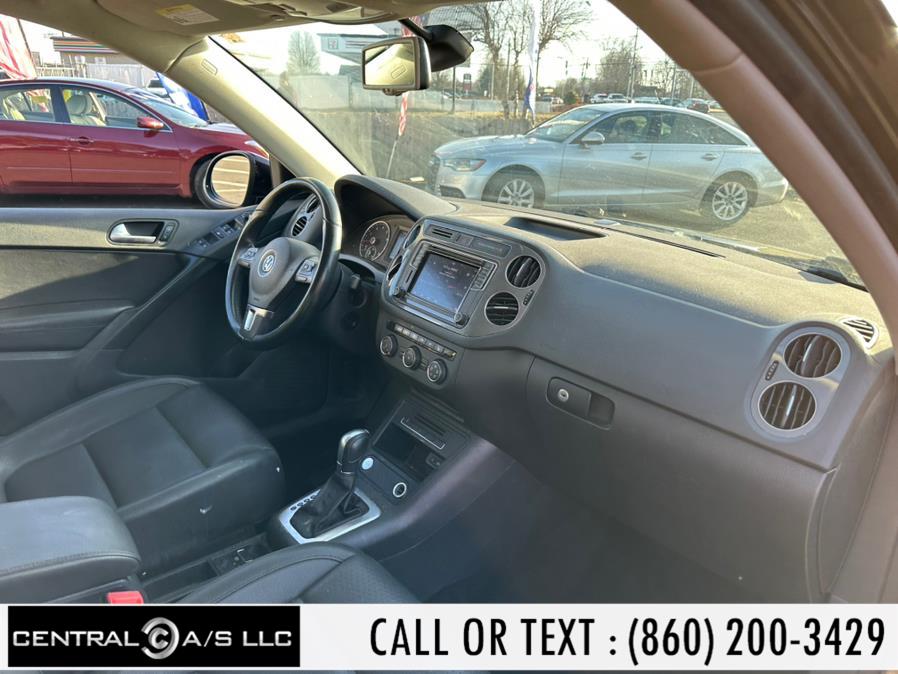 2017 Volkswagen Tiguan 2.0T 4MOTION, available for sale in East Windsor, Connecticut | Central A/S LLC. East Windsor, Connecticut 2017 Volkswagen Tiguan 2.0T 4MOTION, available for sale in East Windsor, Connecticut | Central A/S LLC. East Windsor, Connecticut