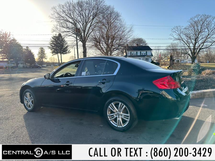 2015 Infiniti Q40 4dr Sdn AWD, available for sale in East Windsor, Connecticut | Central A/S LLC. East Windsor, Connecticut 2015 Infiniti Q40 4dr Sdn AWD, available for sale in East Windsor, Connecticut | Central A/S LLC. East Windsor, Connecticut