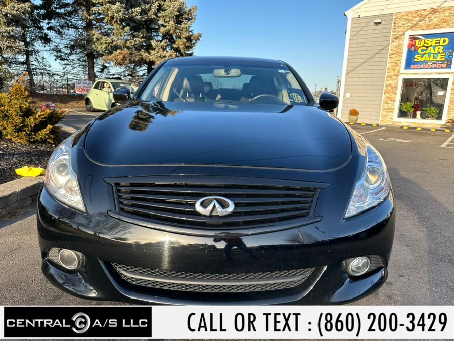 2015 Infiniti Q40 4dr Sdn AWD, available for sale in East Windsor, Connecticut | Central A/S LLC. East Windsor, Connecticut 2015 Infiniti Q40 4dr Sdn AWD, available for sale in East Windsor, Connecticut | Central A/S LLC. East Windsor, Connecticut