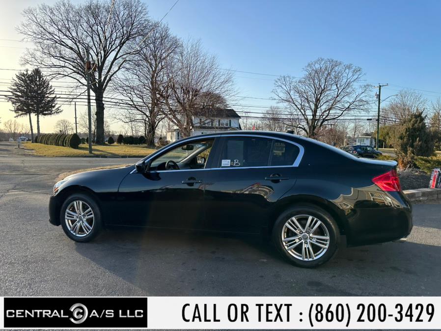 2015 Infiniti Q40 4dr Sdn AWD, available for sale in East Windsor, Connecticut | Central A/S LLC. East Windsor, Connecticut 2015 Infiniti Q40 4dr Sdn AWD, available for sale in East Windsor, Connecticut | Central A/S LLC. East Windsor, Connecticut