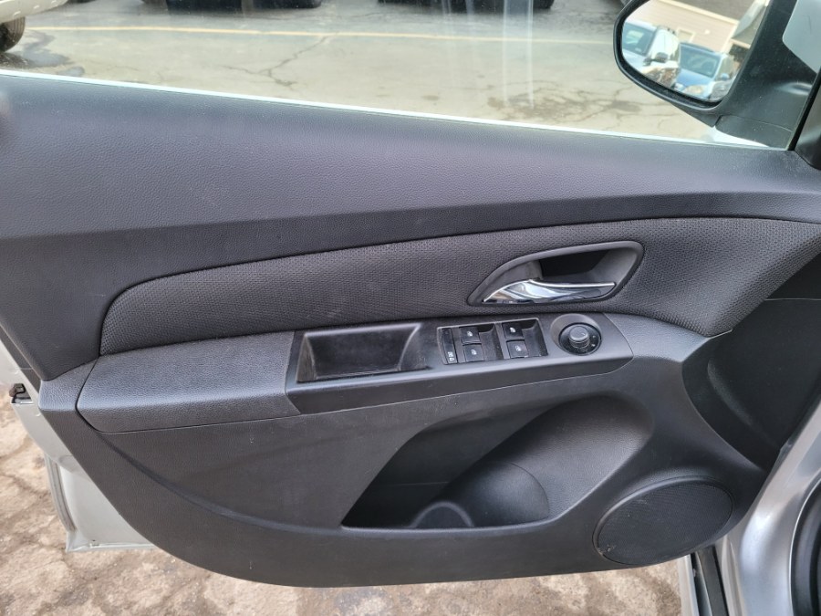2014 Chevrolet Cruze 4dr Sdn Auto 1LT, available for sale in Auburn, New Hampshire | ODA Auto Precision LLC. Auburn, New Hampshire 2014 Chevrolet Cruze 4dr Sdn Auto 1LT, available for sale in Auburn, New Hampshire | ODA Auto Precision LLC. Auburn, New Hampshire