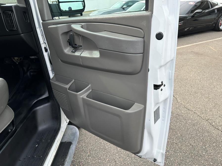 2014 GMC Savana Cargo Van RWD 2500 135", available for sale in South Windsor, Connecticut | Mike And Tony Auto Sales, Inc. South Windsor, Connecticut 2014 GMC Savana Cargo Van RWD 2500 135", available for sale in South Windsor, Connecticut | Mike And Tony Auto Sales, Inc. South Windsor, Connecticut