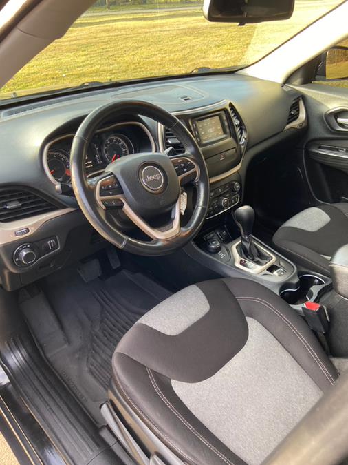2015 Jeep Cherokee 4WD 4dr Sport, available for sale in Bronx, New York | TNT Auto Sales USA inc. Bronx, New York 2015 Jeep Cherokee 4WD 4dr Sport, available for sale in Bronx, New York | TNT Auto Sales USA inc. Bronx, New York