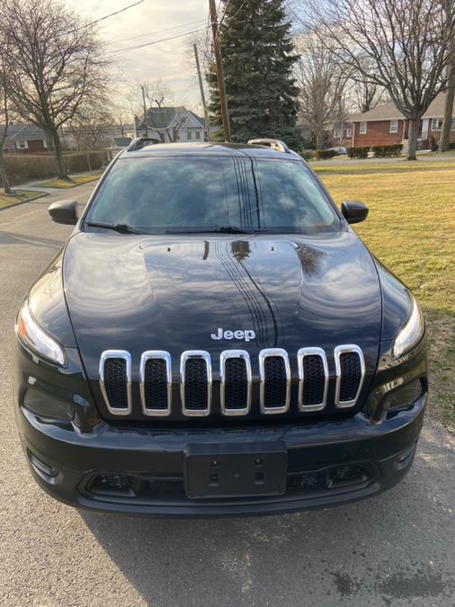 2015 Jeep Cherokee 4WD 4dr Sport, available for sale in Bronx, New York | TNT Auto Sales USA inc. Bronx, New York 2015 Jeep Cherokee 4WD 4dr Sport, available for sale in Bronx, New York | TNT Auto Sales USA inc. Bronx, New York