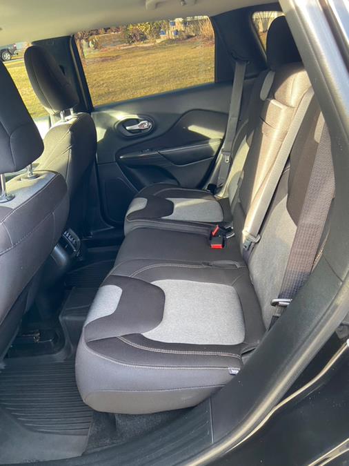 2015 Jeep Cherokee 4WD 4dr Sport, available for sale in Bronx, New York | TNT Auto Sales USA inc. Bronx, New York 2015 Jeep Cherokee 4WD 4dr Sport, available for sale in Bronx, New York | TNT Auto Sales USA inc. Bronx, New York