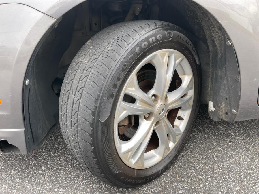 2012 Ford Fusion 4dr Sdn SE FWD, available for sale in Copiague, New York | Great Deal Motors. Copiague, New York 2012 Ford Fusion 4dr Sdn SE FWD, available for sale in Copiague, New York | Great Deal Motors. Copiague, New York
