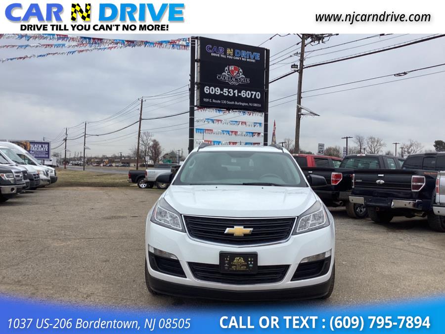 2017 Chevrolet Traverse LS FWD w/PDC, available for sale in Burlington, New Jersey | Car N Drive. Burlington, New Jersey 2017 Chevrolet Traverse LS FWD w/PDC, available for sale in Burlington, New Jersey | Car N Drive. Burlington, New Jersey
