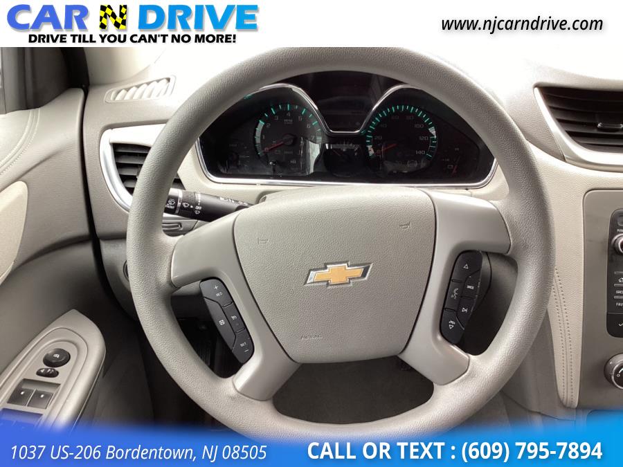 2017 Chevrolet Traverse LS FWD w/PDC, available for sale in Burlington, New Jersey | Car N Drive. Burlington, New Jersey 2017 Chevrolet Traverse LS FWD w/PDC, available for sale in Burlington, New Jersey | Car N Drive. Burlington, New Jersey