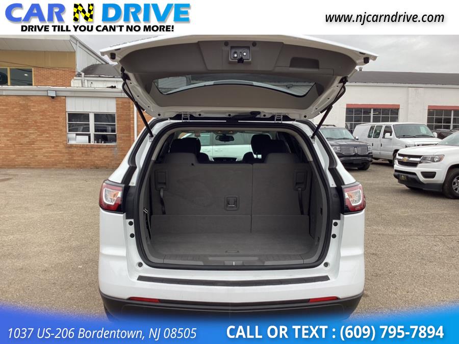 2017 Chevrolet Traverse LS FWD w/PDC, available for sale in Burlington, New Jersey | Car N Drive. Burlington, New Jersey 2017 Chevrolet Traverse LS FWD w/PDC, available for sale in Burlington, New Jersey | Car N Drive. Burlington, New Jersey
