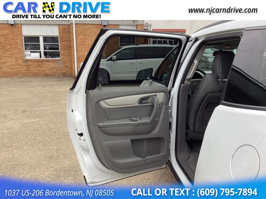 2017 Chevrolet Traverse LS FWD w/PDC, available for sale in Burlington, New Jersey | Car N Drive. Burlington, New Jersey 2017 Chevrolet Traverse LS FWD w/PDC, available for sale in Burlington, New Jersey | Car N Drive. Burlington, New Jersey