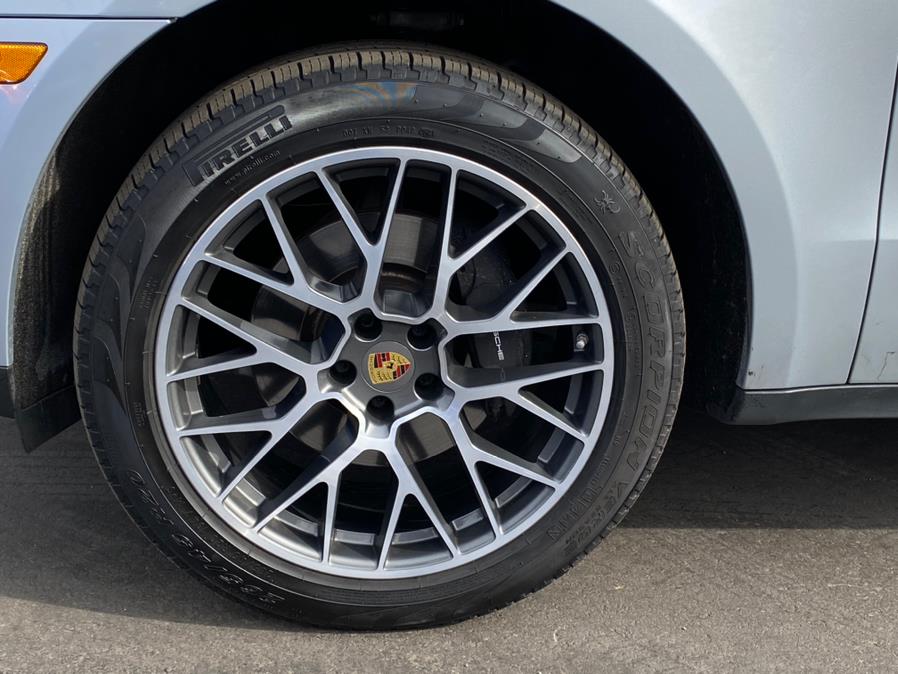 2018 Porsche Macan AWD, available for sale in Canton, Connecticut | Lava Motors 2 Inc. Canton, Connecticut 2018 Porsche Macan AWD, available for sale in Canton, Connecticut | Lava Motors 2 Inc. Canton, Connecticut