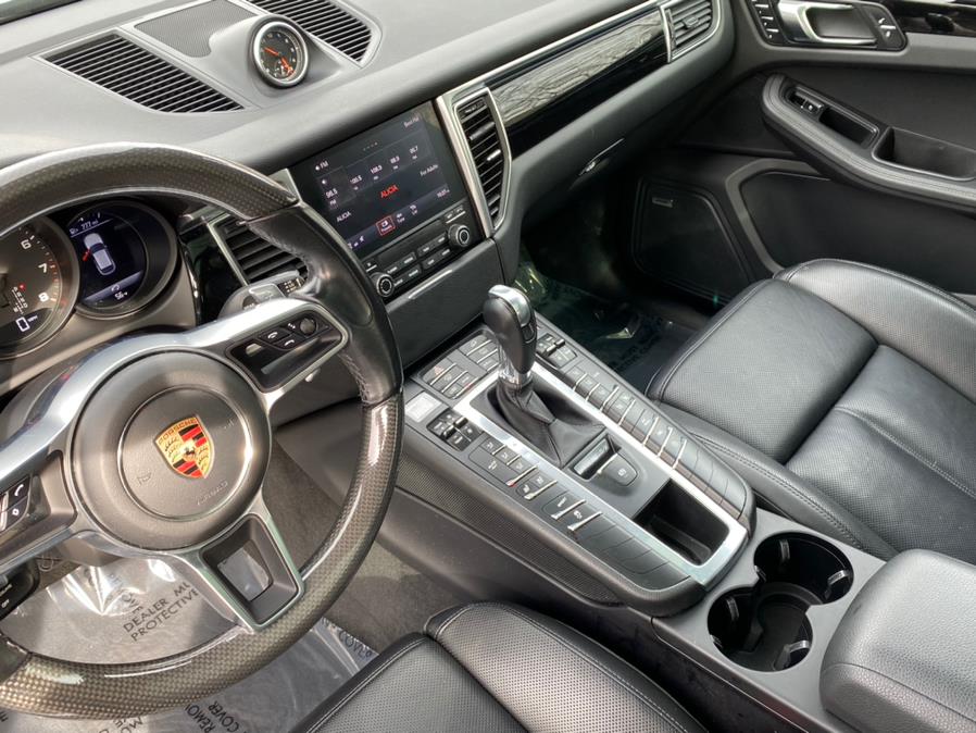 2018 Porsche Macan AWD, available for sale in Canton, Connecticut | Lava Motors 2 Inc. Canton, Connecticut 2018 Porsche Macan AWD, available for sale in Canton, Connecticut | Lava Motors 2 Inc. Canton, Connecticut