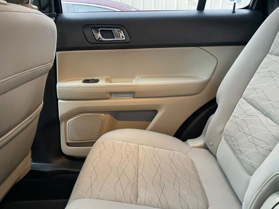 2015 Ford Explorer CLEAN CARFAX, available for sale in Elmont, New York | Sunrise of Elmont. Elmont, New York 2015 Ford Explorer CLEAN CARFAX, available for sale in Elmont, New York | Sunrise of Elmont. Elmont, New York
