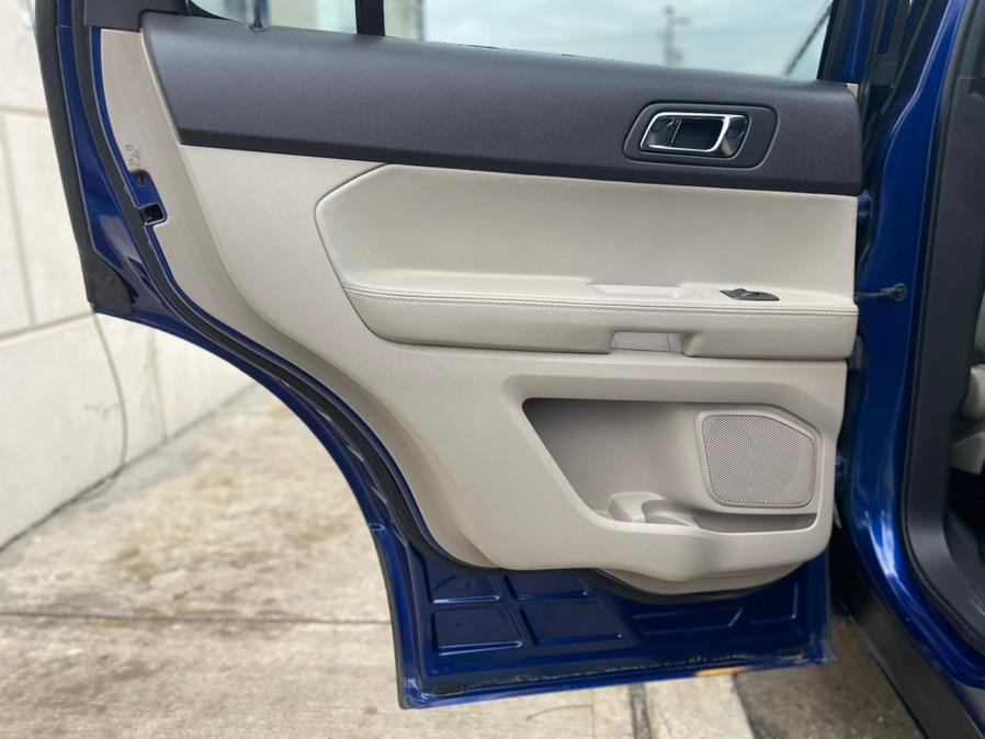 2015 Ford Explorer CLEAN CARFAX, available for sale in Elmont, New York | Sunrise of Elmont. Elmont, New York 2015 Ford Explorer CLEAN CARFAX, available for sale in Elmont, New York | Sunrise of Elmont. Elmont, New York