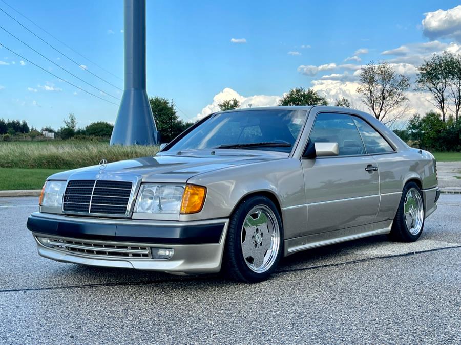1990 Mercedes-Benz 300 Series 2dr Coupe 300CE, available for sale in Darien, Wisconsin | Geneva Motor Cars. Darien, Wisconsin