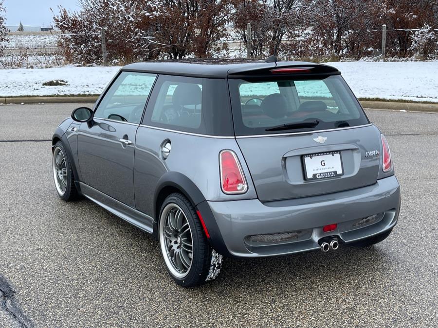 2006 MINI Cooper S 2dr Cpe S, available for sale in Darien, Wisconsin | Geneva Motor Cars. Darien, Wisconsin 2006 MINI Cooper S 2dr Cpe S, available for sale in Darien, Wisconsin | Geneva Motor Cars. Darien, Wisconsin