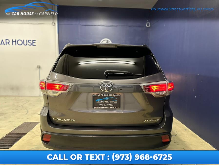 2016 Toyota Highlander AWD 4dr V6 XLE (Natl), available for sale in Garfield, New Jersey | Car House Of Garfield. Garfield, New Jersey 2016 Toyota Highlander AWD 4dr V6 XLE (Natl), available for sale in Garfield, New Jersey | Car House Of Garfield. Garfield, New Jersey