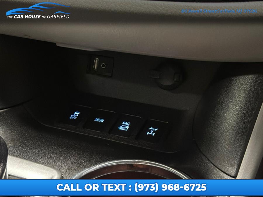 2016 Toyota Highlander AWD 4dr V6 XLE (Natl), available for sale in Garfield, New Jersey | Car House Of Garfield. Garfield, New Jersey 2016 Toyota Highlander AWD 4dr V6 XLE (Natl), available for sale in Garfield, New Jersey | Car House Of Garfield. Garfield, New Jersey