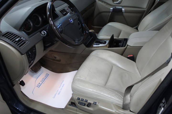 2012 Volvo XC90 AWD 4dr Premier Plus, available for sale in Plainville, Connecticut | New England Auto Sales LLC. Plainville, Connecticut 2012 Volvo XC90 AWD 4dr Premier Plus, available for sale in Plainville, Connecticut | New England Auto Sales LLC. Plainville, Connecticut