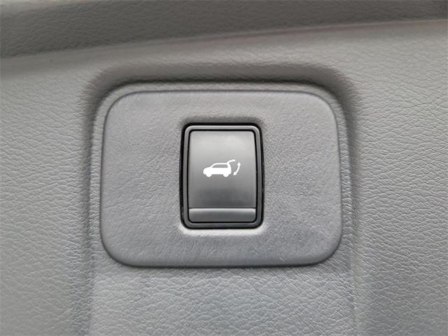 2017 Nissan Murano Platinum, available for sale in Stratford, Connecticut | Wiz Leasing Inc. Stratford, Connecticut 2017 Nissan Murano Platinum, available for sale in Stratford, Connecticut | Wiz Leasing Inc. Stratford, Connecticut