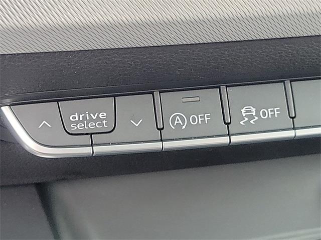 2017 Audi A4 2.0T Premium, available for sale in Stratford, Connecticut | Wiz Leasing Inc. Stratford, Connecticut 2017 Audi A4 2.0T Premium, available for sale in Stratford, Connecticut | Wiz Leasing Inc. Stratford, Connecticut