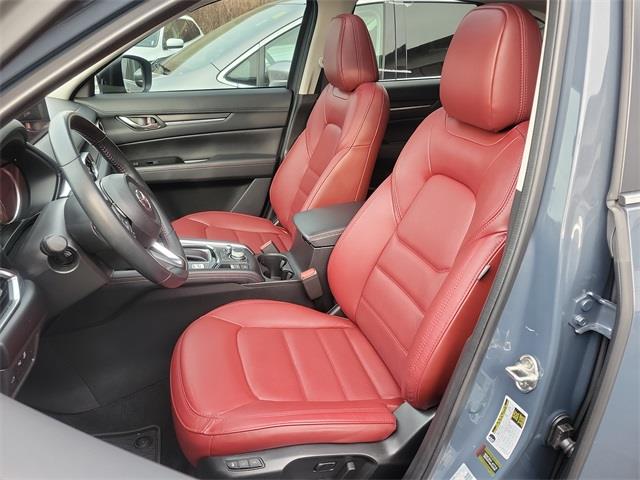 2022 Mazda Cx-5 2.5 S Carbon Edition, available for sale in Stratford, Connecticut | Wiz Leasing Inc. Stratford, Connecticut 2022 Mazda Cx-5 2.5 S Carbon Edition, available for sale in Stratford, Connecticut | Wiz Leasing Inc. Stratford, Connecticut