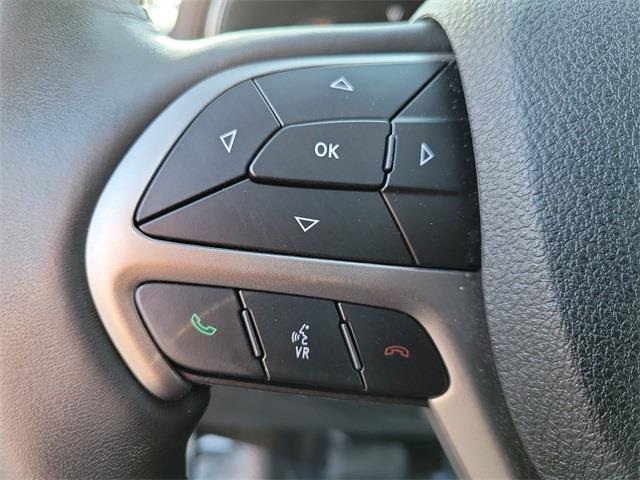2018 Jeep Grand Cherokee Overland, available for sale in Stratford, Connecticut | Wiz Leasing Inc. Stratford, Connecticut 2018 Jeep Grand Cherokee Overland, available for sale in Stratford, Connecticut | Wiz Leasing Inc. Stratford, Connecticut