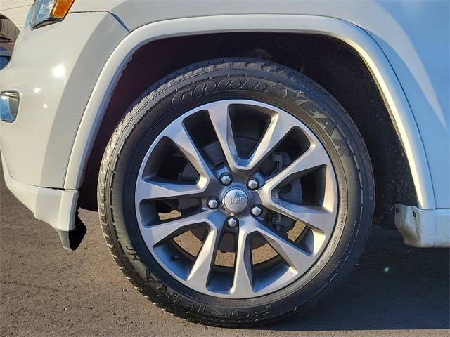 2018 Jeep Grand Cherokee Overland, available for sale in Stratford, Connecticut | Wiz Leasing Inc. Stratford, Connecticut 2018 Jeep Grand Cherokee Overland, available for sale in Stratford, Connecticut | Wiz Leasing Inc. Stratford, Connecticut