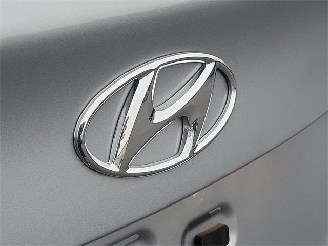 2015 Hyundai Elantra SE, available for sale in Stratford, Connecticut | Wiz Leasing Inc. Stratford, Connecticut 2015 Hyundai Elantra SE, available for sale in Stratford, Connecticut | Wiz Leasing Inc. Stratford, Connecticut