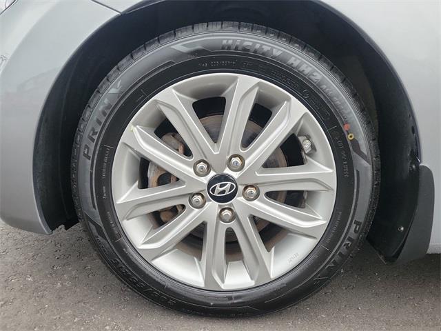2015 Hyundai Elantra SE, available for sale in Stratford, Connecticut | Wiz Leasing Inc. Stratford, Connecticut 2015 Hyundai Elantra SE, available for sale in Stratford, Connecticut | Wiz Leasing Inc. Stratford, Connecticut