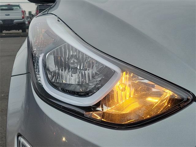 2015 Hyundai Elantra SE, available for sale in Stratford, Connecticut | Wiz Leasing Inc. Stratford, Connecticut 2015 Hyundai Elantra SE, available for sale in Stratford, Connecticut | Wiz Leasing Inc. Stratford, Connecticut