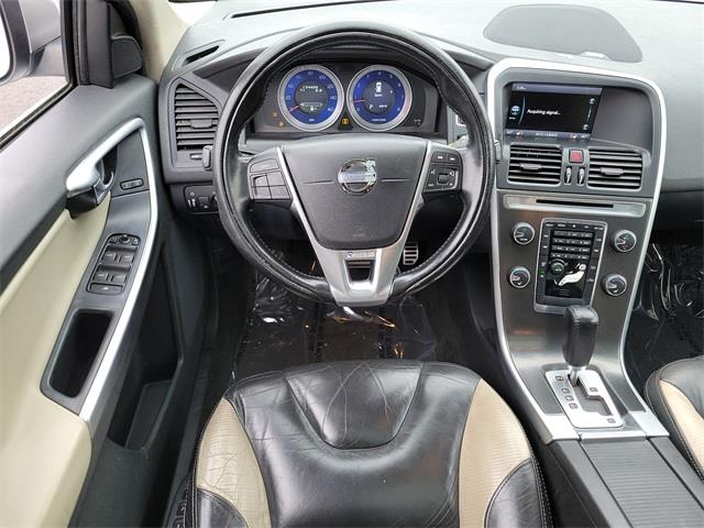 2011 Volvo Xc60 T6, available for sale in Stratford, Connecticut | Wiz Leasing Inc. Stratford, Connecticut 2011 Volvo Xc60 T6, available for sale in Stratford, Connecticut | Wiz Leasing Inc. Stratford, Connecticut