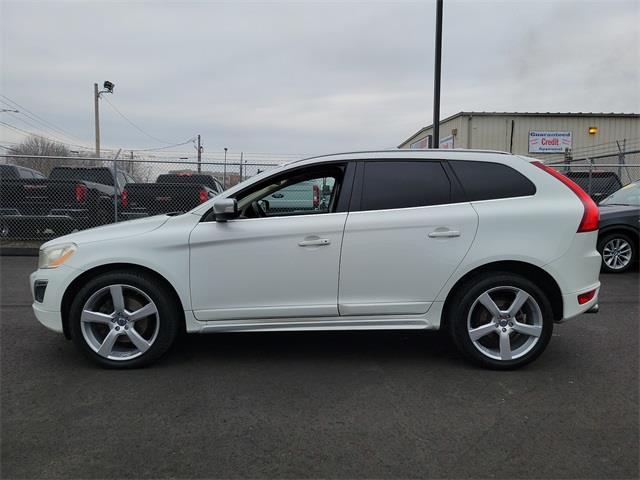 2011 Volvo Xc60 T6, available for sale in Stratford, Connecticut | Wiz Leasing Inc. Stratford, Connecticut 2011 Volvo Xc60 T6, available for sale in Stratford, Connecticut | Wiz Leasing Inc. Stratford, Connecticut