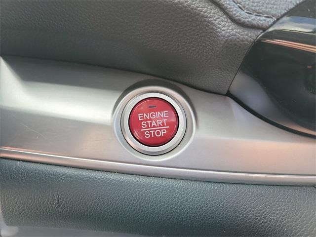 2016 Honda Cr-v EX, available for sale in Stratford, Connecticut | Wiz Leasing Inc. Stratford, Connecticut 2016 Honda Cr-v EX, available for sale in Stratford, Connecticut | Wiz Leasing Inc. Stratford, Connecticut