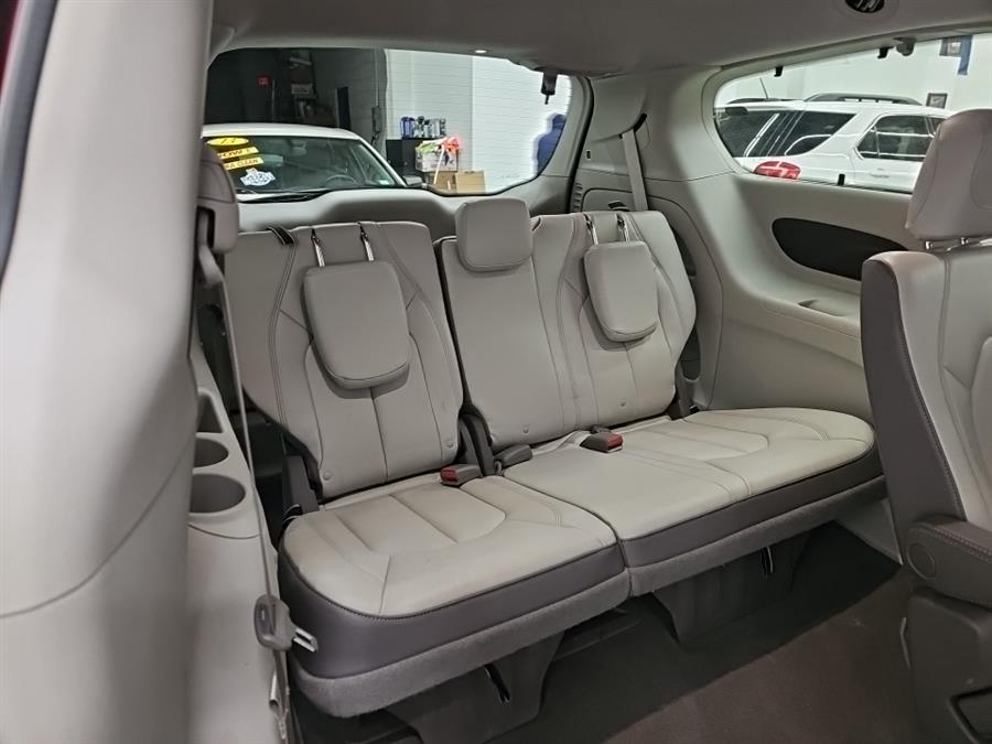 2017 Chrysler Pacifica Touring-L FWD, available for sale in West Haven, Connecticut | Auto Fair Inc.. West Haven, Connecticut 2017 Chrysler Pacifica Touring-L FWD, available for sale in West Haven, Connecticut | Auto Fair Inc.. West Haven, Connecticut