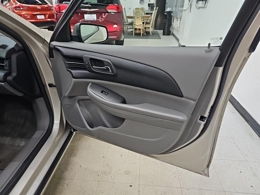 2013 Chevrolet Malibu 4dr Sdn LS w/1LS, available for sale in West Haven, Connecticut | Auto Fair Inc.. West Haven, Connecticut 2013 Chevrolet Malibu 4dr Sdn LS w/1LS, available for sale in West Haven, Connecticut | Auto Fair Inc.. West Haven, Connecticut