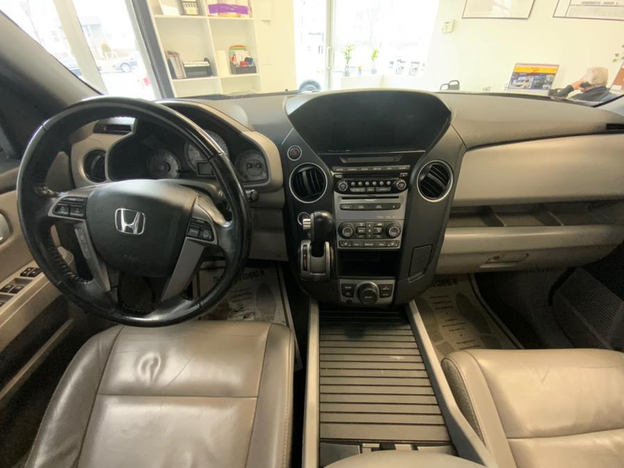 2014 Honda Pilot 4WD 4dr EX-L w/RES, available for sale in Hartford, Connecticut | Franklin Motors Auto Sales LLC. Hartford, Connecticut 2014 Honda Pilot 4WD 4dr EX-L w/RES, available for sale in Hartford, Connecticut | Franklin Motors Auto Sales LLC. Hartford, Connecticut