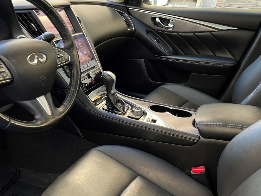2016 INFINITI Q50 4dr Sdn 2.0t Premium RWD, available for sale in Corona, California | Green Light Auto. Corona, California 2016 INFINITI Q50 4dr Sdn 2.0t Premium RWD, available for sale in Corona, California | Green Light Auto. Corona, California