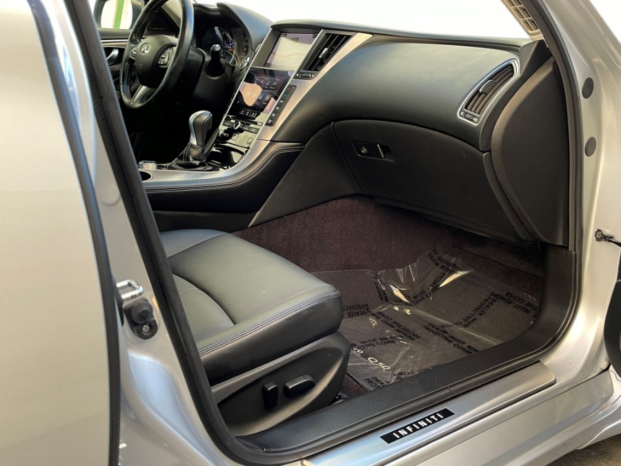 2016 INFINITI Q50 4dr Sdn 2.0t Premium RWD, available for sale in Corona, California | Green Light Auto. Corona, California 2016 INFINITI Q50 4dr Sdn 2.0t Premium RWD, available for sale in Corona, California | Green Light Auto. Corona, California