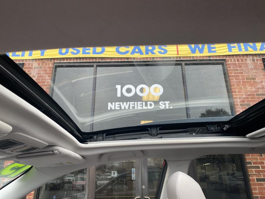 2015 Subaru Forester 4dr Auto 2.5i Premium PZEV, available for sale in Middletown, Connecticut | Newfield Auto Sales. Middletown, Connecticut 2015 Subaru Forester 4dr Auto 2.5i Premium PZEV, available for sale in Middletown, Connecticut | Newfield Auto Sales. Middletown, Connecticut