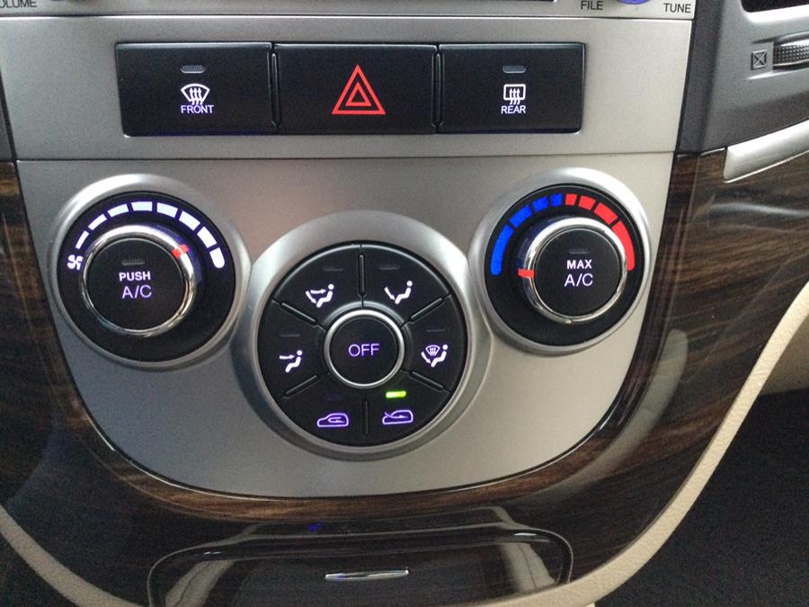 2012 Hyundai Santa Fe AWD 4dr V6 GLS, available for sale in Plantsville, Connecticut | L&S Automotive LLC. Plantsville, Connecticut 2012 Hyundai Santa Fe AWD 4dr V6 GLS, available for sale in Plantsville, Connecticut | L&S Automotive LLC. Plantsville, Connecticut