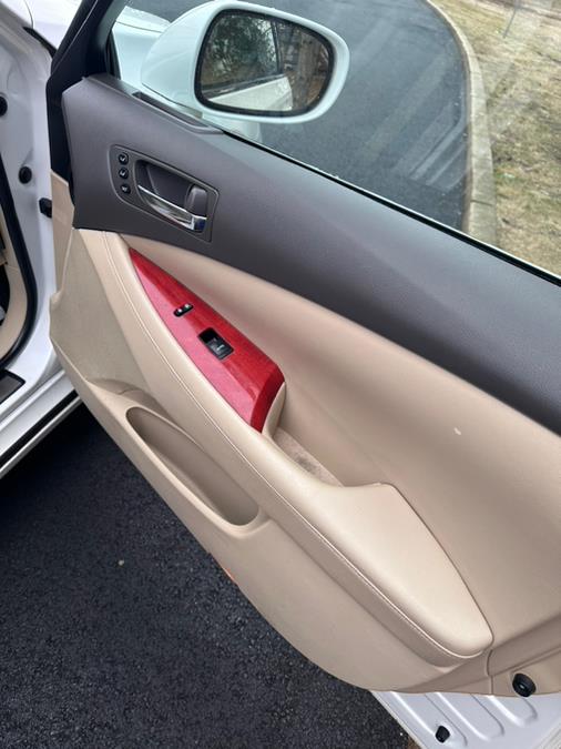 2008 Lexus ES 350 4dr Sdn, available for sale in Revere, Massachusetts | Wonderland Auto. Revere, Massachusetts 2008 Lexus ES 350 4dr Sdn, available for sale in Revere, Massachusetts | Wonderland Auto. Revere, Massachusetts