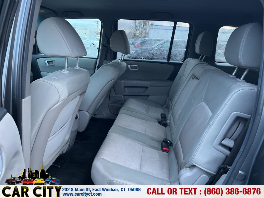 2013 Honda Pilot 4WD 4dr EX, available for sale in East Windsor, Connecticut | Car City LLC. East Windsor, Connecticut 2013 Honda Pilot 4WD 4dr EX, available for sale in East Windsor, Connecticut | Car City LLC. East Windsor, Connecticut