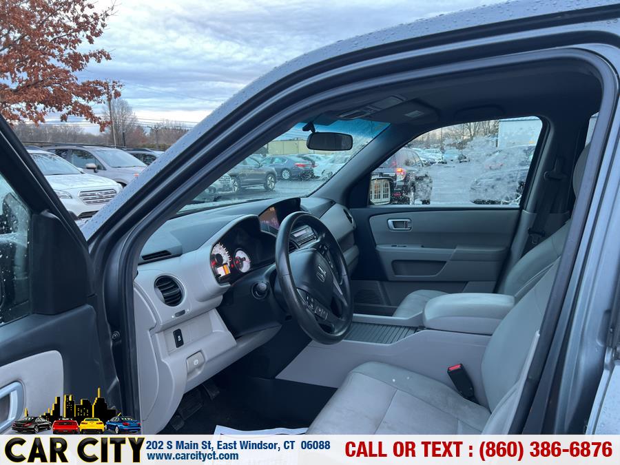 2013 Honda Pilot 4WD 4dr EX, available for sale in East Windsor, Connecticut | Car City LLC. East Windsor, Connecticut 2013 Honda Pilot 4WD 4dr EX, available for sale in East Windsor, Connecticut | Car City LLC. East Windsor, Connecticut