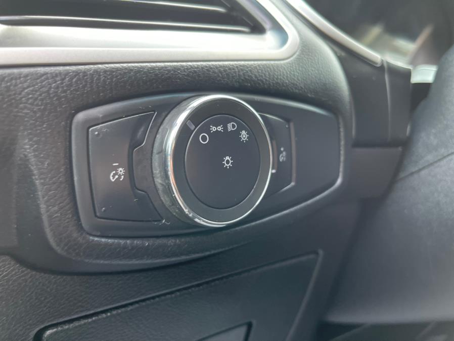 2015 Ford Edge 4dr SEL AWD, available for sale in Irvington , New Jersey | Auto Haus of Irvington Corp. Irvington , New Jersey 2015 Ford Edge 4dr SEL AWD, available for sale in Irvington , New Jersey | Auto Haus of Irvington Corp. Irvington , New Jersey