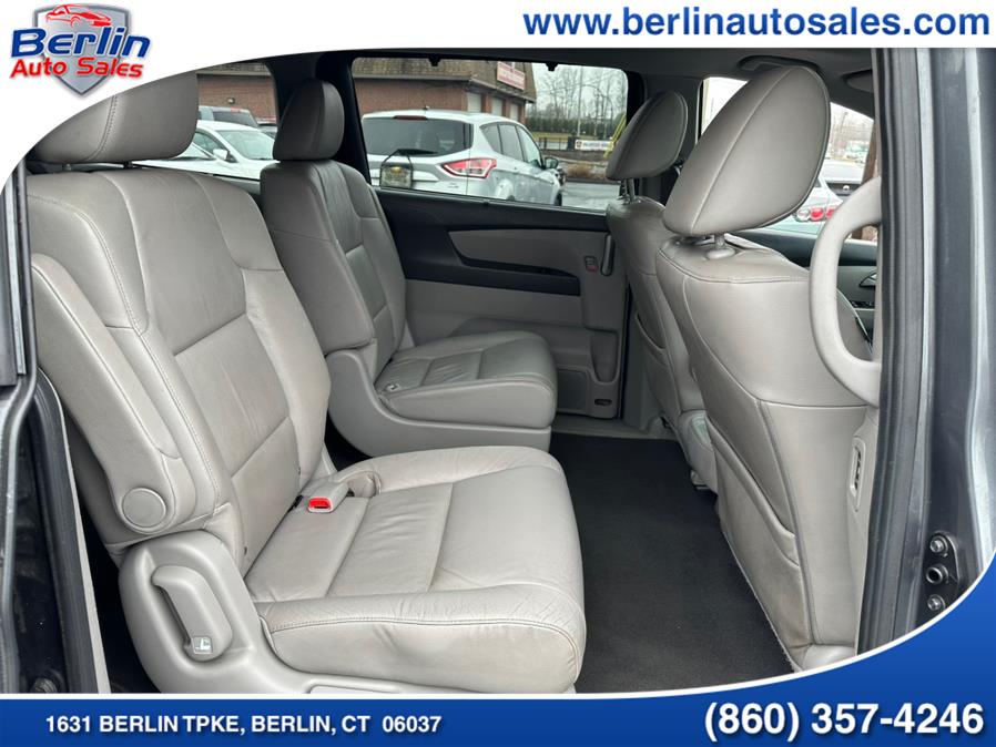 2011 Honda Odyssey 5dr Touring, available for sale in Berlin, Connecticut | Berlin Auto Sales LLC. Berlin, Connecticut 2011 Honda Odyssey 5dr Touring, available for sale in Berlin, Connecticut | Berlin Auto Sales LLC. Berlin, Connecticut