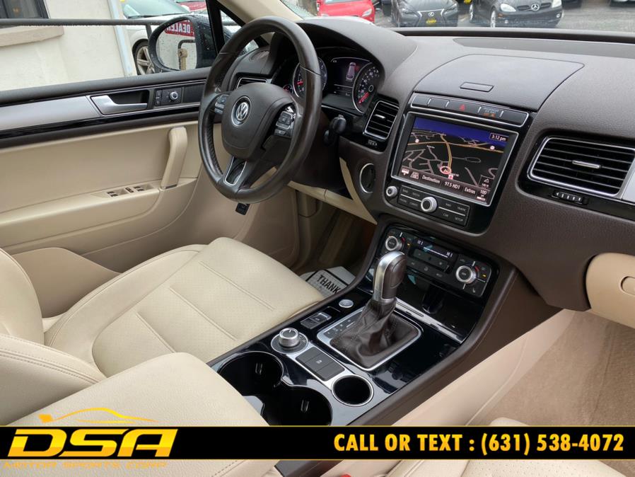 2015 Volkswagen Touareg 4dr V6 Lux, available for sale in Commack, New York | DSA Motor Sports Corp. Commack, New York 2015 Volkswagen Touareg 4dr V6 Lux, available for sale in Commack, New York | DSA Motor Sports Corp. Commack, New York